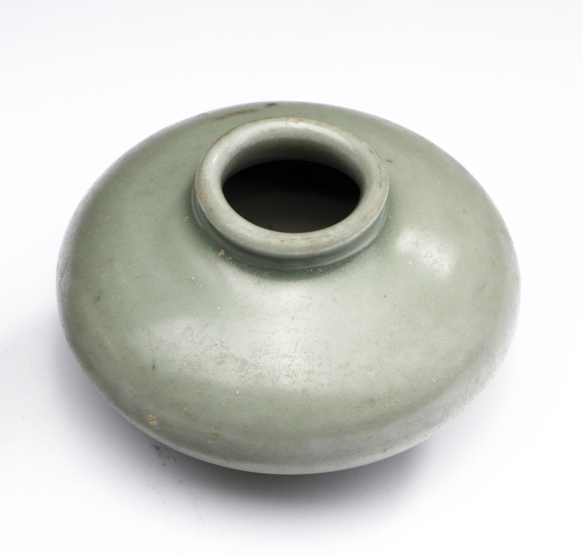 Arte Cinese  Three celadon glazed pottery containers China, Song dynasty (960-1279) . - Bild 5 aus 8