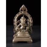 Arte Indiana A bronze figure of Ganesh Himalaya/Northern India, 10th-12th century .