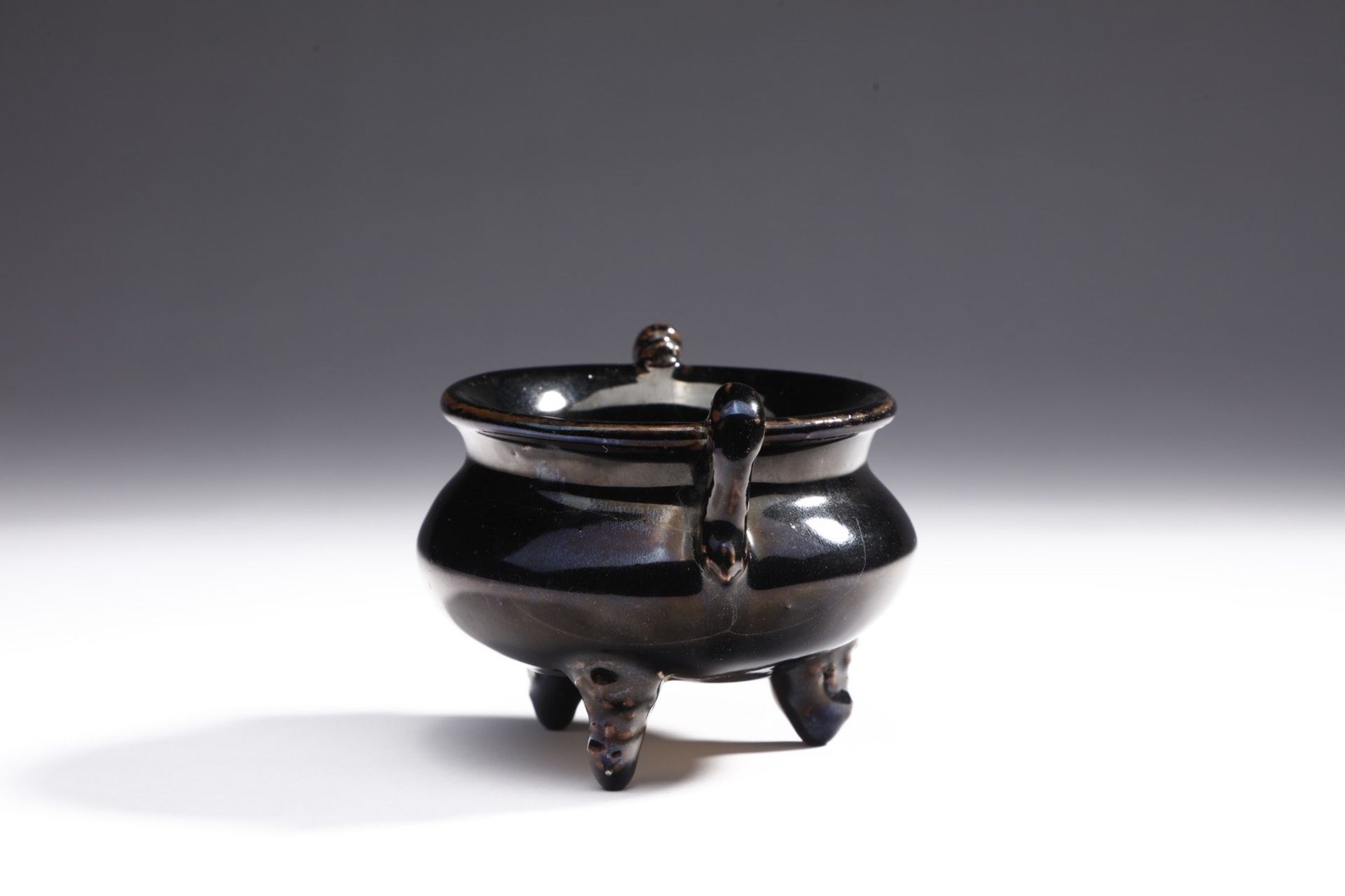 Arte Cinese  A blackware ding censer China Song. - Bild 2 aus 5