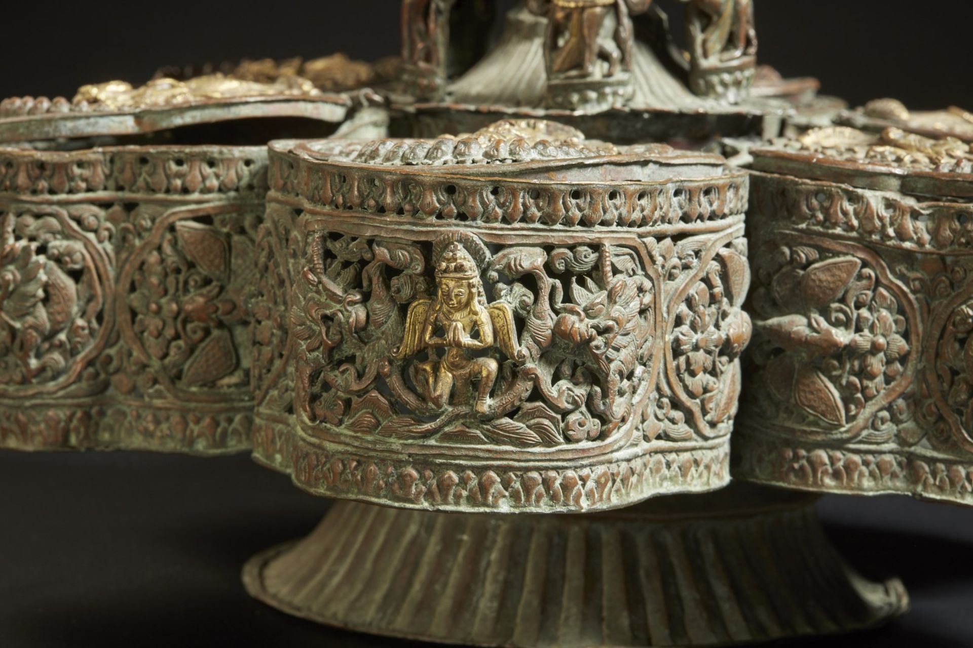 Arte Himalayana A partially gilt copper spicie boxNepal or Kashmir, early 20th century . - Image 8 of 8