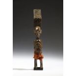 Arte africana Standing figureYaka, D.R. of Congo.