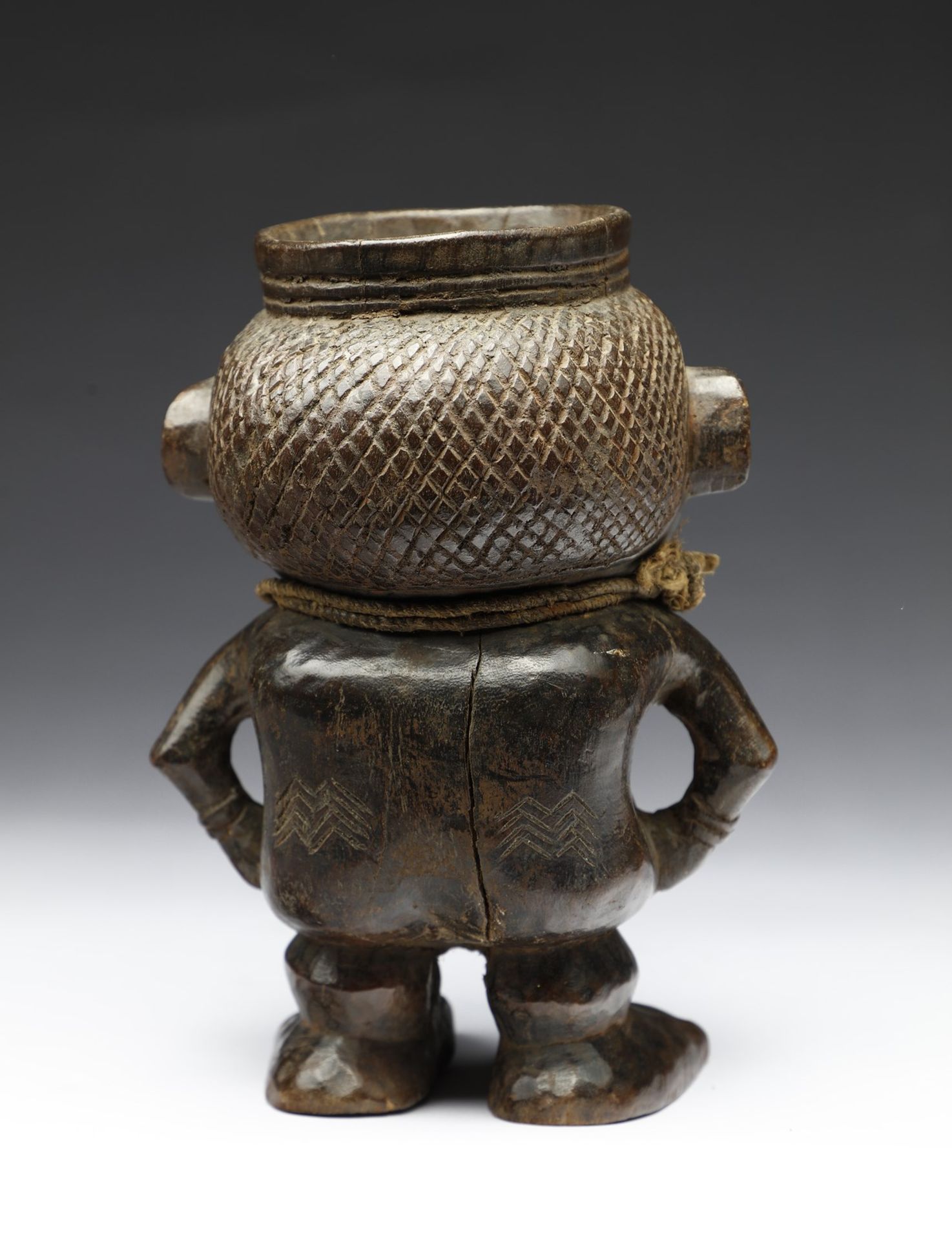Arte africana Libation cupKuba, D.R. of Congo. - Image 3 of 5