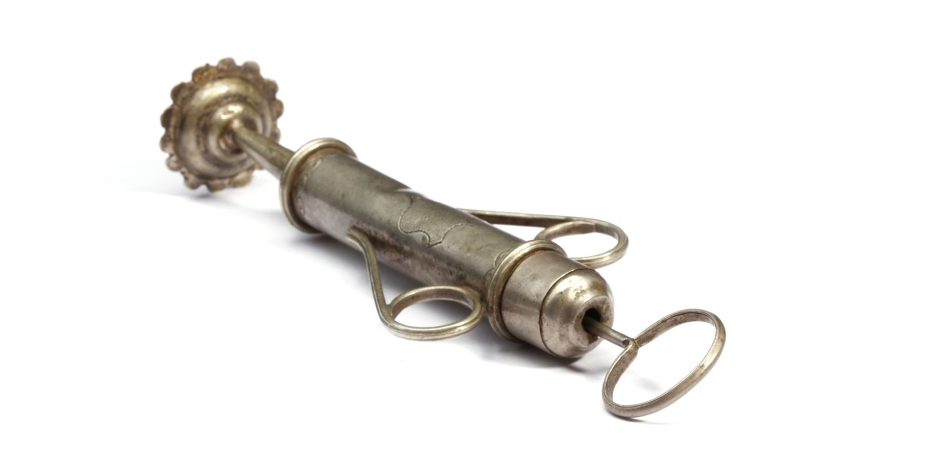 Arte Indiana A silver Holi Syringe (Pichkari)Norther Inida, 19th century . - Image 2 of 5