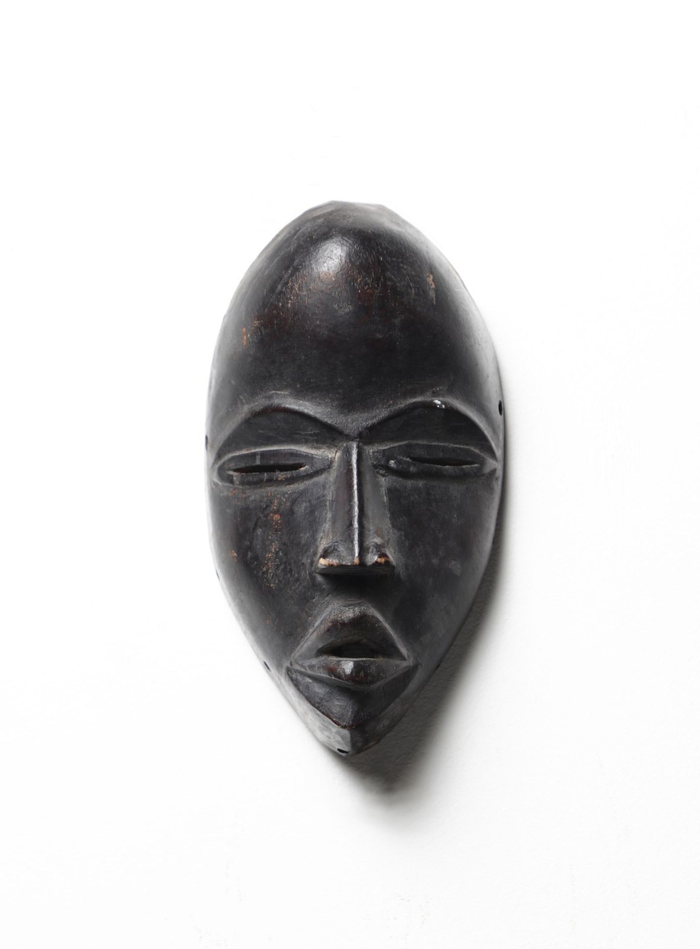 Arte africana Three Kpelie, Deangle maskSenufo, Dan - Ivory Coast. - Image 3 of 6