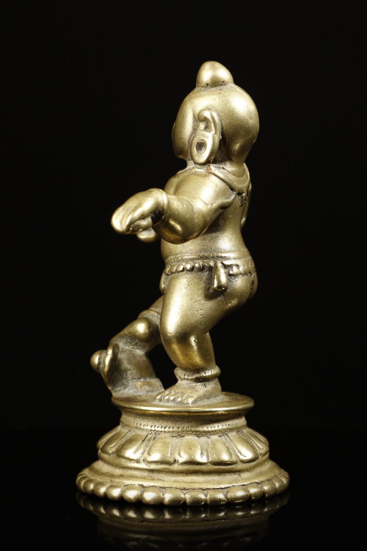 Arte Indiana A brass BalaKrishna figure India, Orissa, 17th century . - Image 2 of 5