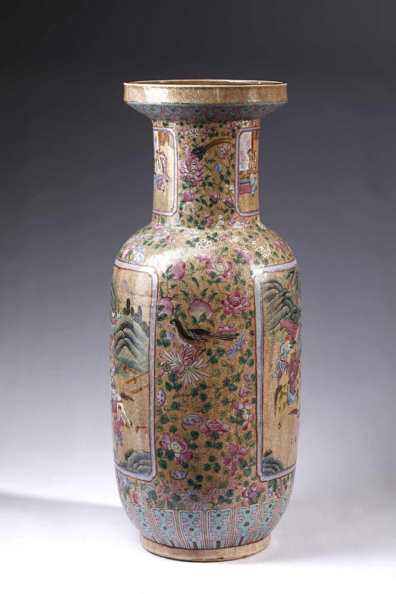 Arte Cinese A porcelain baluster Nankin Vase China, 19th century . - Image 6 of 7