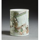 Arte Cinese A famille verte porcelain brushpot China, 19th century .