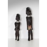 Arte africana Two ebony figurinesNigeria (?).