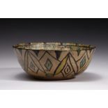 Arte Islamica A Nishapur buffware terracotta bowl Persia, 10th century .