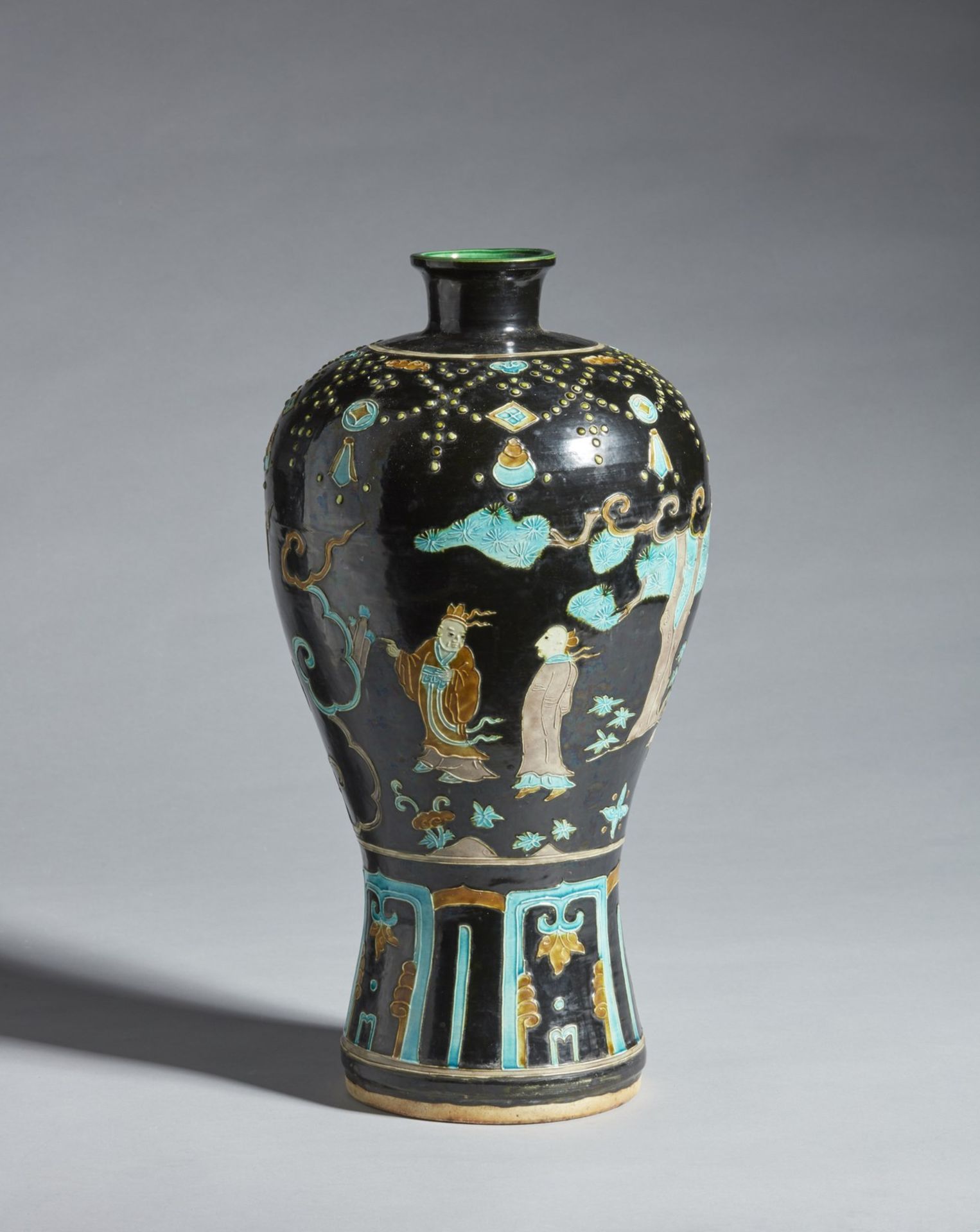 Arte Cinese A Fahua pottery meiping China, 20th century .
