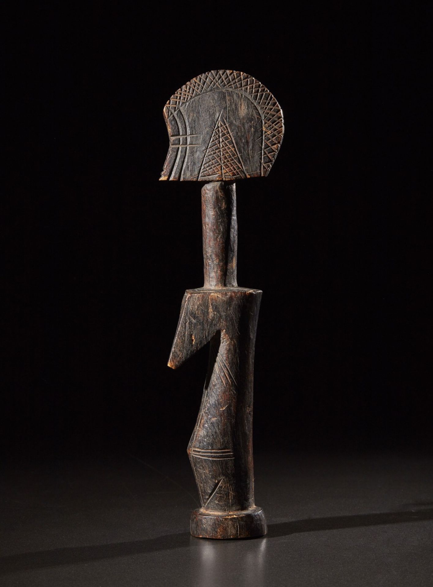 Mossi - Burkina Faso Fertility doll.Hardwood with dark patina.Signs of use. - Image 2 of 4