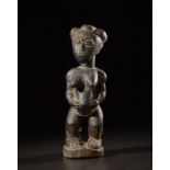 Agni/Ebrie/Atie - Costa d'Avorio, Regione dei Laghi Female figure or Nkpasopi.Hardwood with dark p