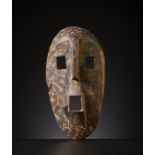 Lese/Bira /Ndaaka (?) - Repubblica Democratica del Congo, Regione Ituri Mask.Hardwood with dark pat