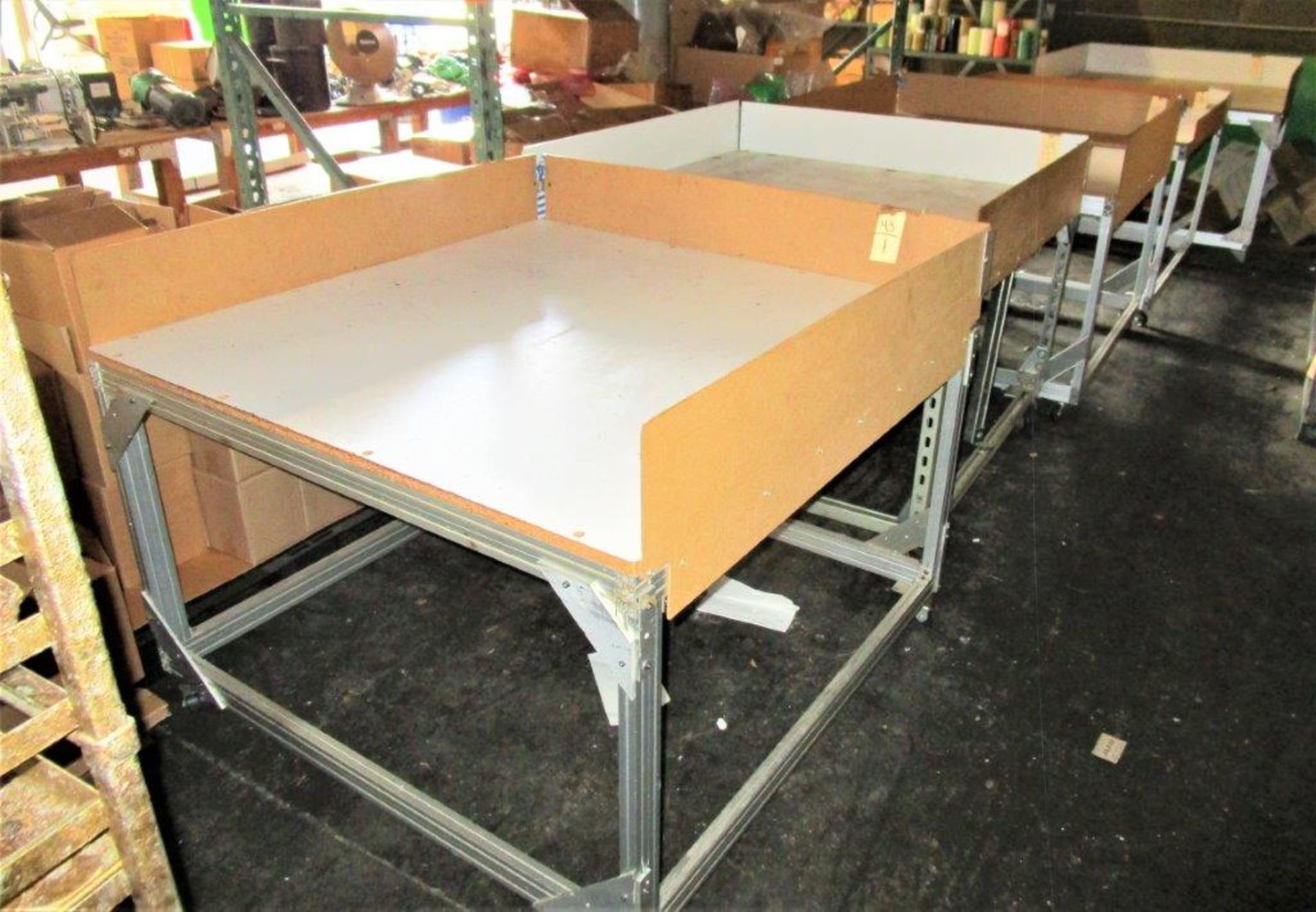 4'X4' PORTABLE ALUMINUM TABLE