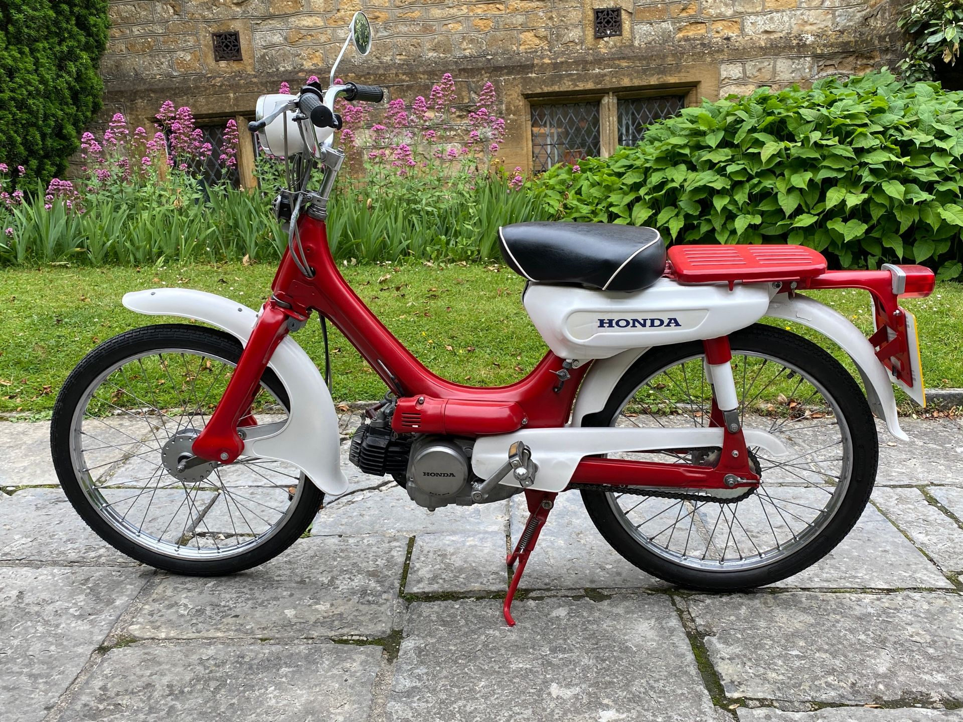 1974 Honda PC50 K1 Moped Being sold without reserve Registration number CRF 64N Frame number PC50- - Image 2 of 10