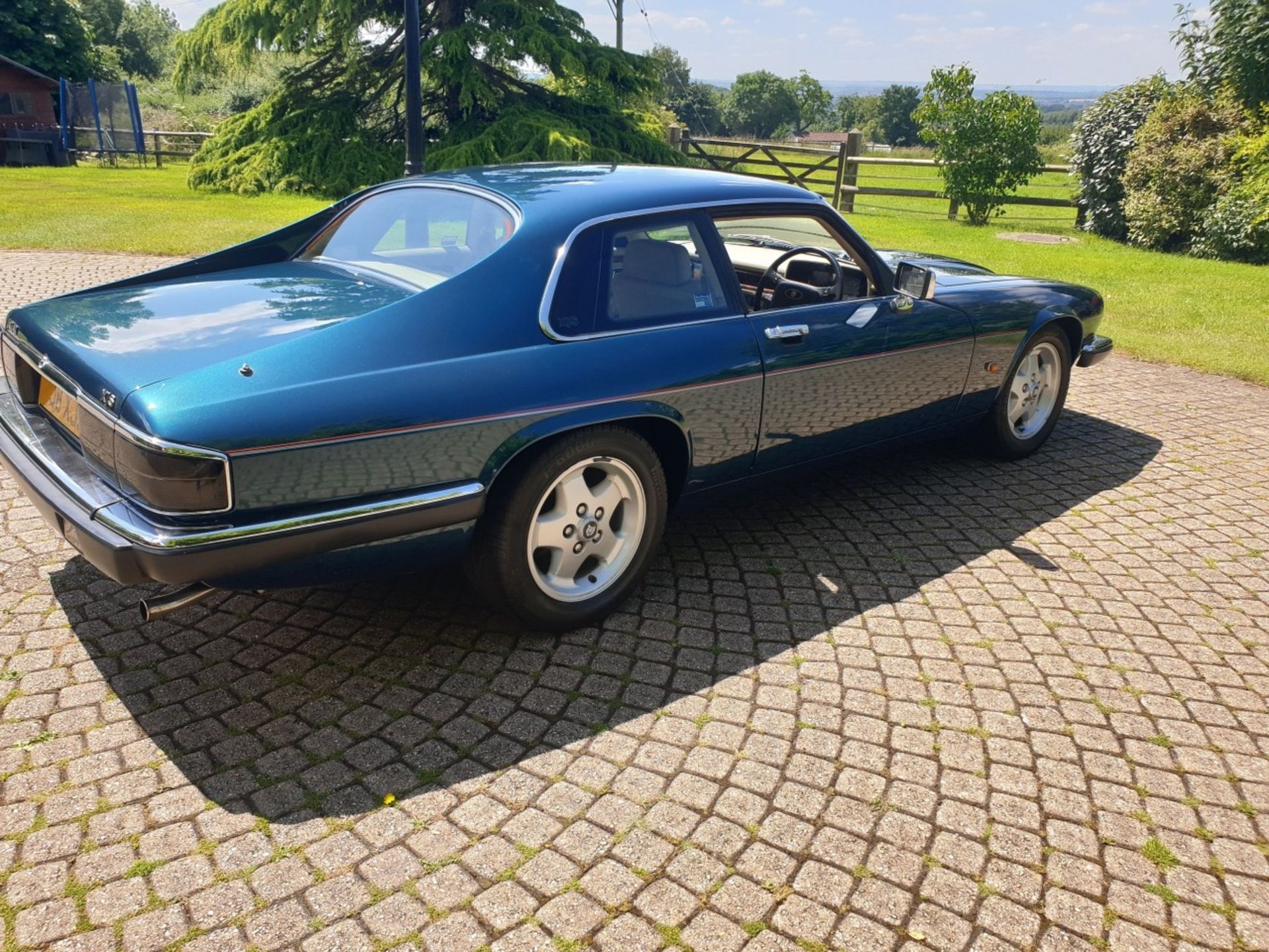 1991 Jaguar XJS Coupe 4.0 Registration number J8 XJS Kingfisher blue with a doeskin leather interior - Image 2 of 21