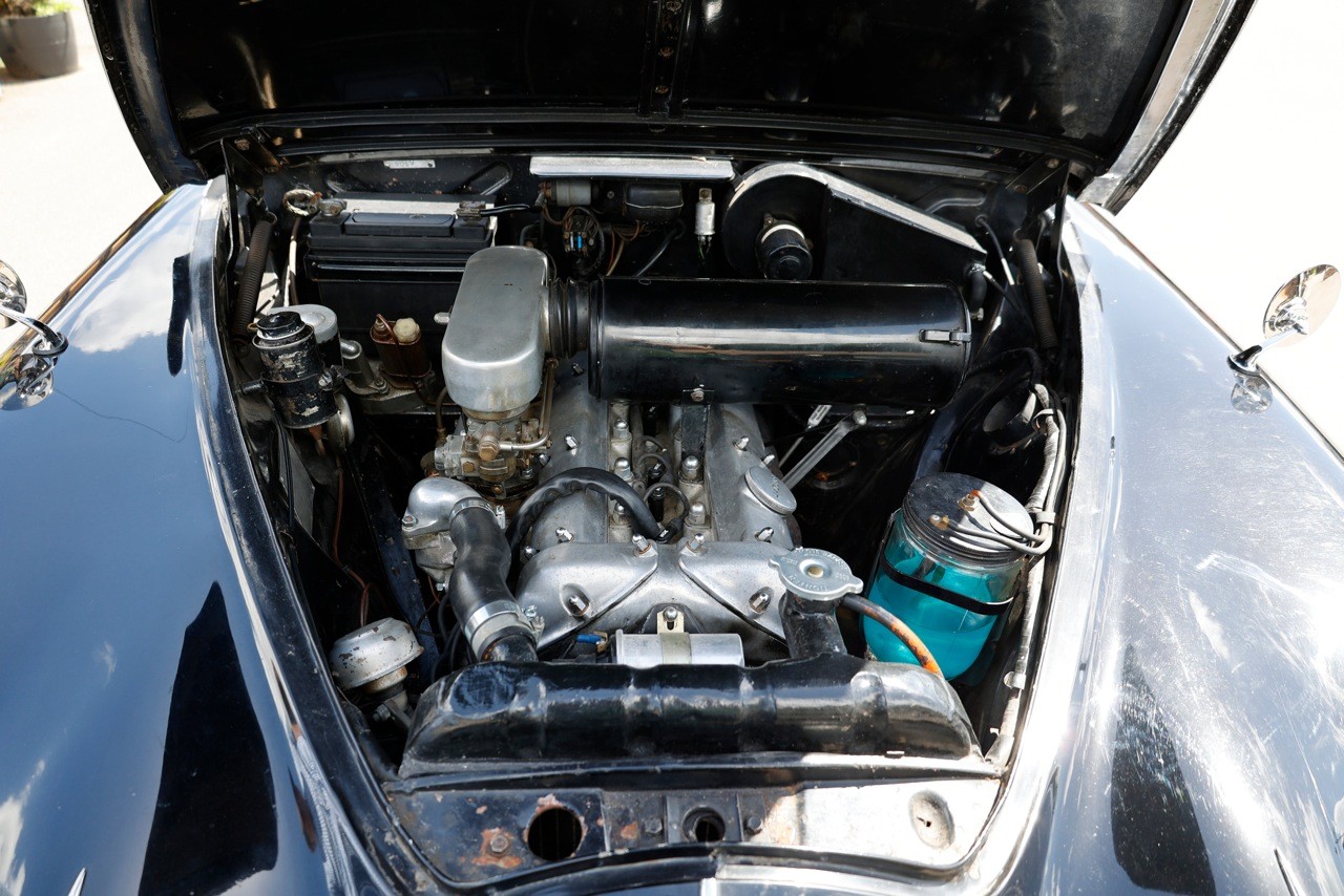 1956 Jaguar MKI 2.4 Registration number VUO 132 Chassis number S902907 Engine number BB5331-8 - Image 24 of 33
