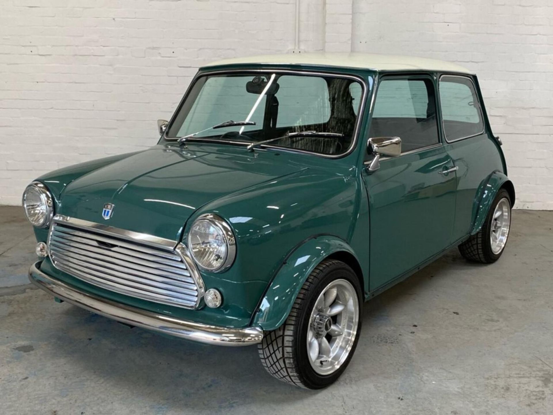 1971 Mini Cooper S Recreation Registration number KFB 656J Green with a white roof Black interior - Image 7 of 18
