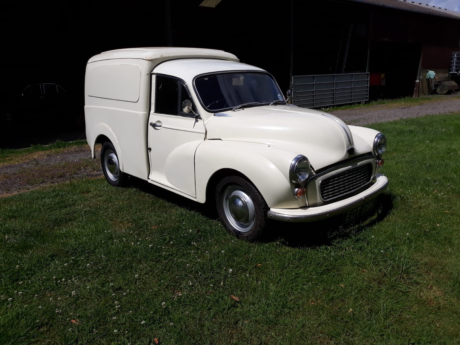 1972 Austin Morris Minor 8 cwt Van Registration number EOT 119K White One of the last Minor Vans - Image 3 of 17