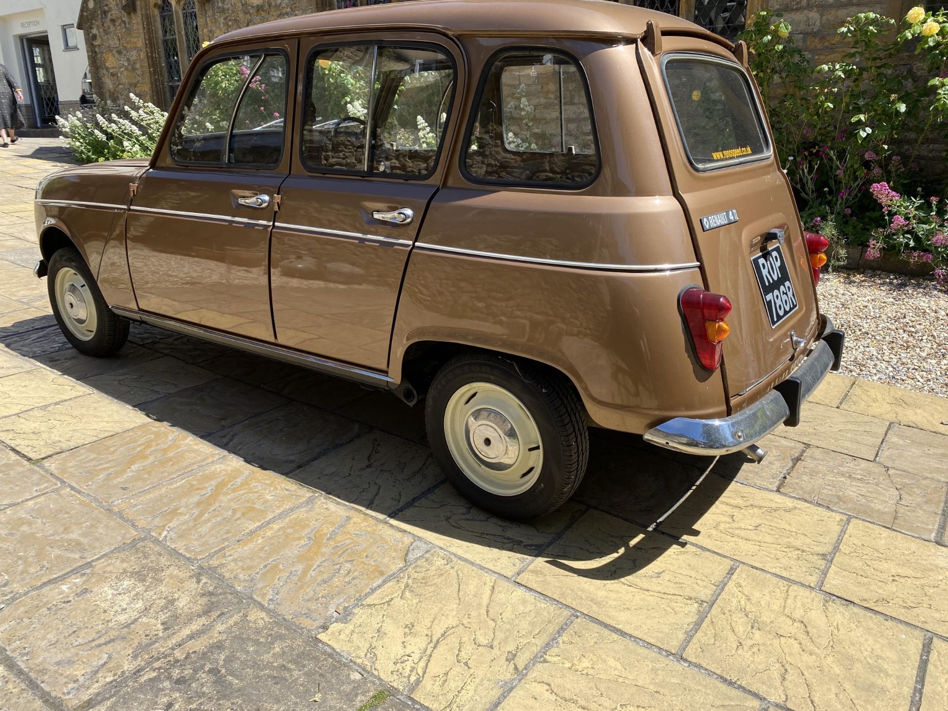 1977 Renault 4 TL Registration number ROP 786R Chassis number 0005660523 Engine number 546497 Bronze - Image 24 of 25