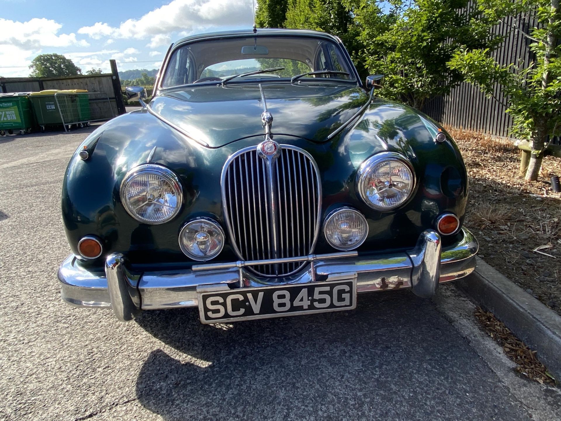 1969 Jaguar MK II 3.8 Registration number SCV 845G British racing green with cream leather - Image 10 of 31