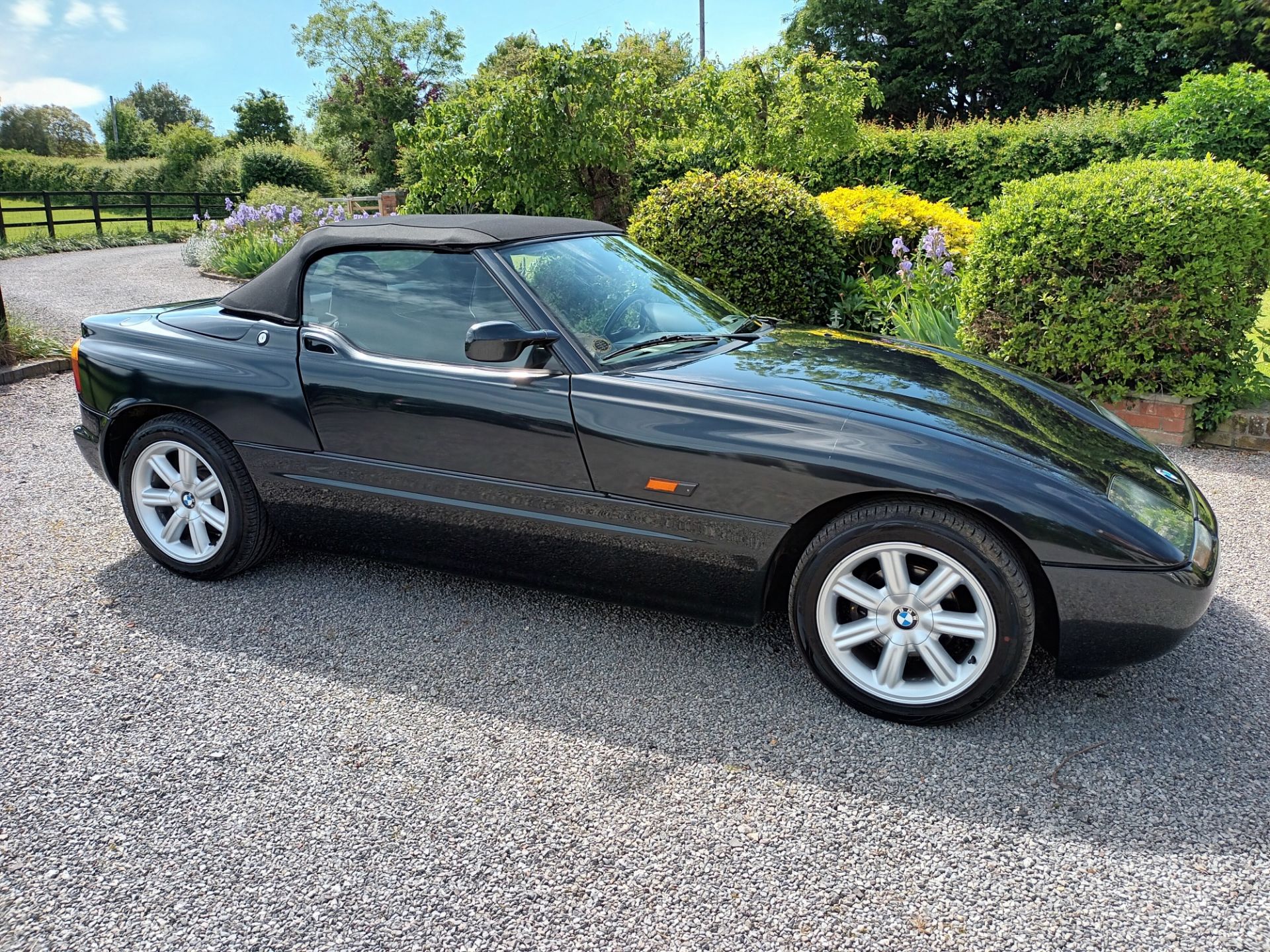 1989 BMW Z1 Registration number G46 VML Left hand drive (as were all Z1's produced) Dream Black with - Image 4 of 30