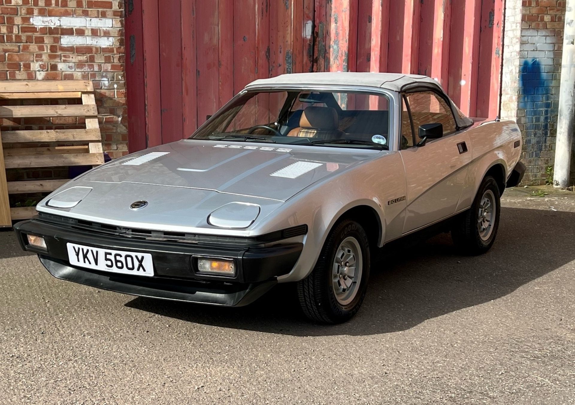 1982 Triumph TR7 Convertible Registration number YKV 560X Chassis number SATTPADJ7AA407800 - Image 3 of 16