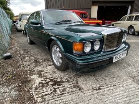 1996 Bentley Turbo R Registration number N637 PYP Green with piped magnolia hide and sheepskin