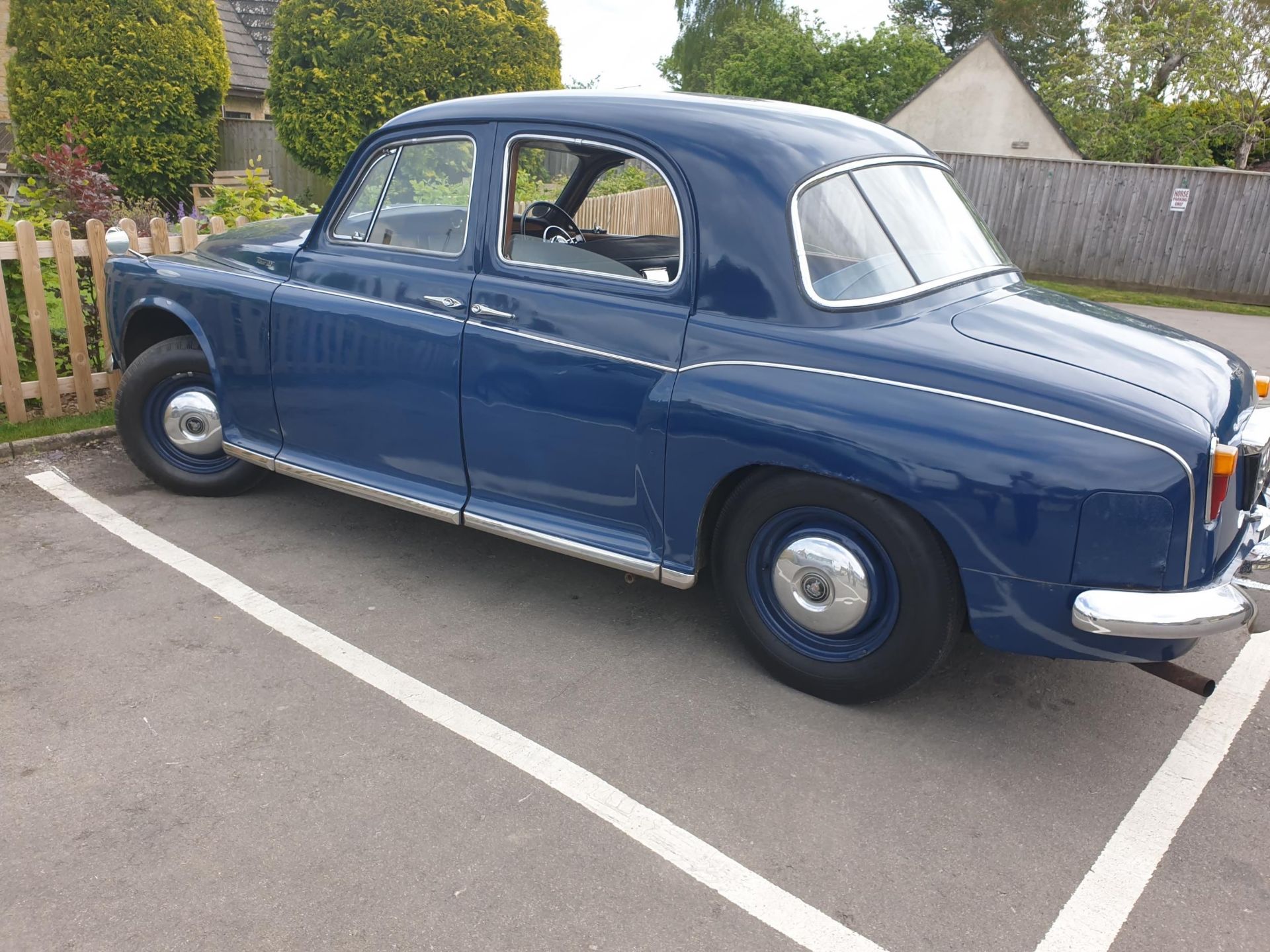 1961 Rover 100 P4 Registration number 341 UBH Blue with blue leather interior The clutch and gearbox - Image 5 of 11