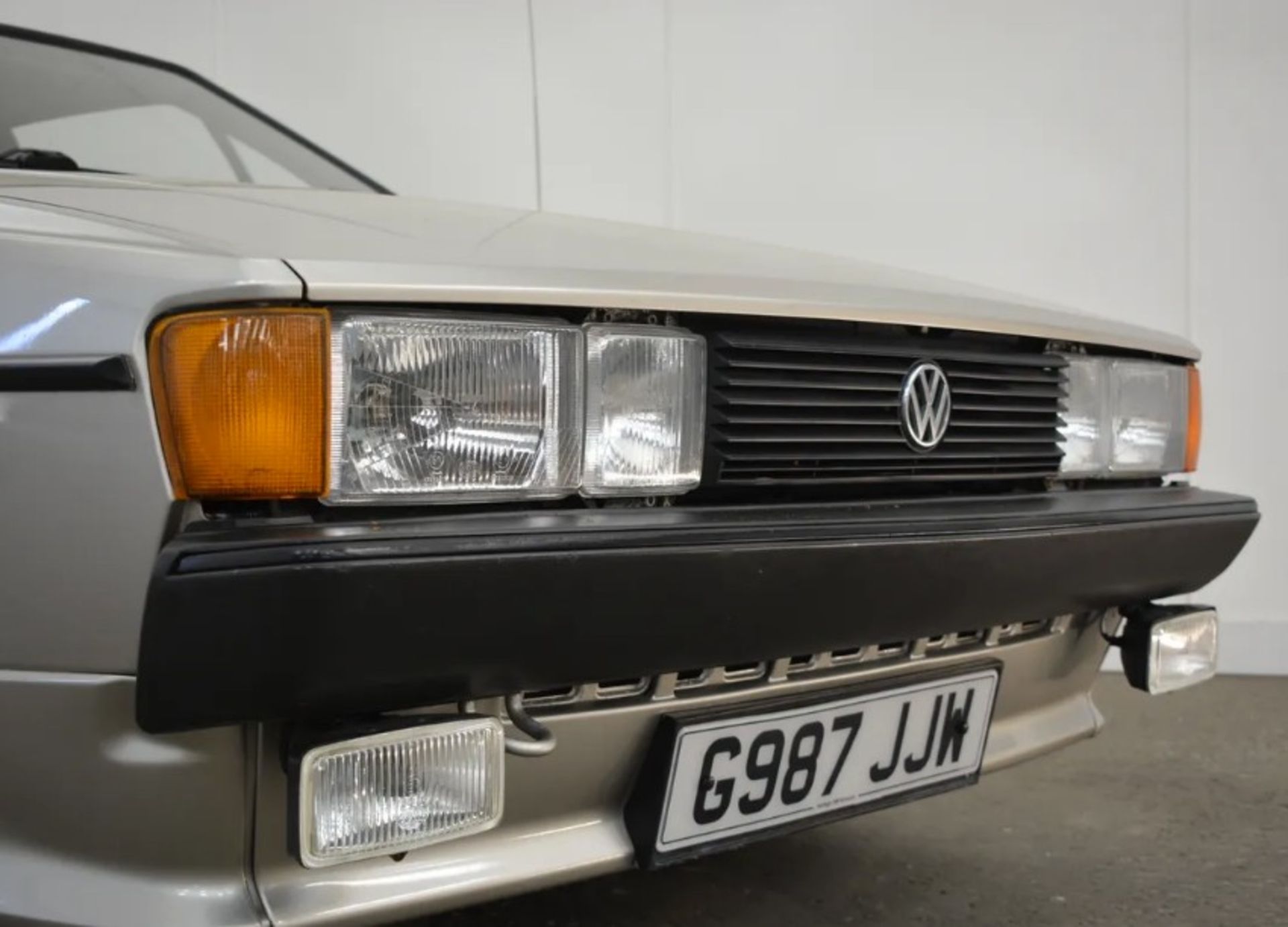 1990 VW Scirocco GT Registration number G987 JJW Chassis number VWVZZZ53ZKK008498 Engine number - Image 11 of 39