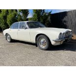 1976 Daimler Sovereign Series II Registration number MHY 656R New head lining New fuel pumps