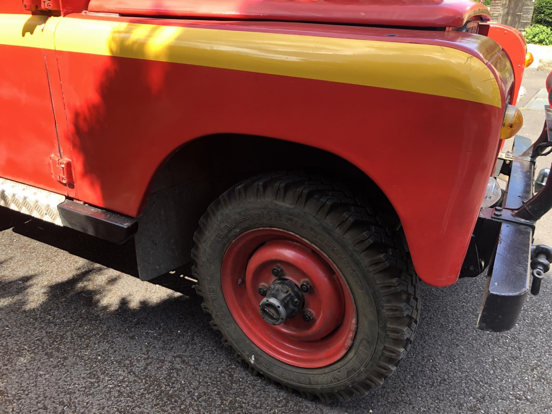 1977 Land Rover 88 Series III Royal Mail Recovery Vehicle Registration number OTX 545R Chassis - Image 31 of 67