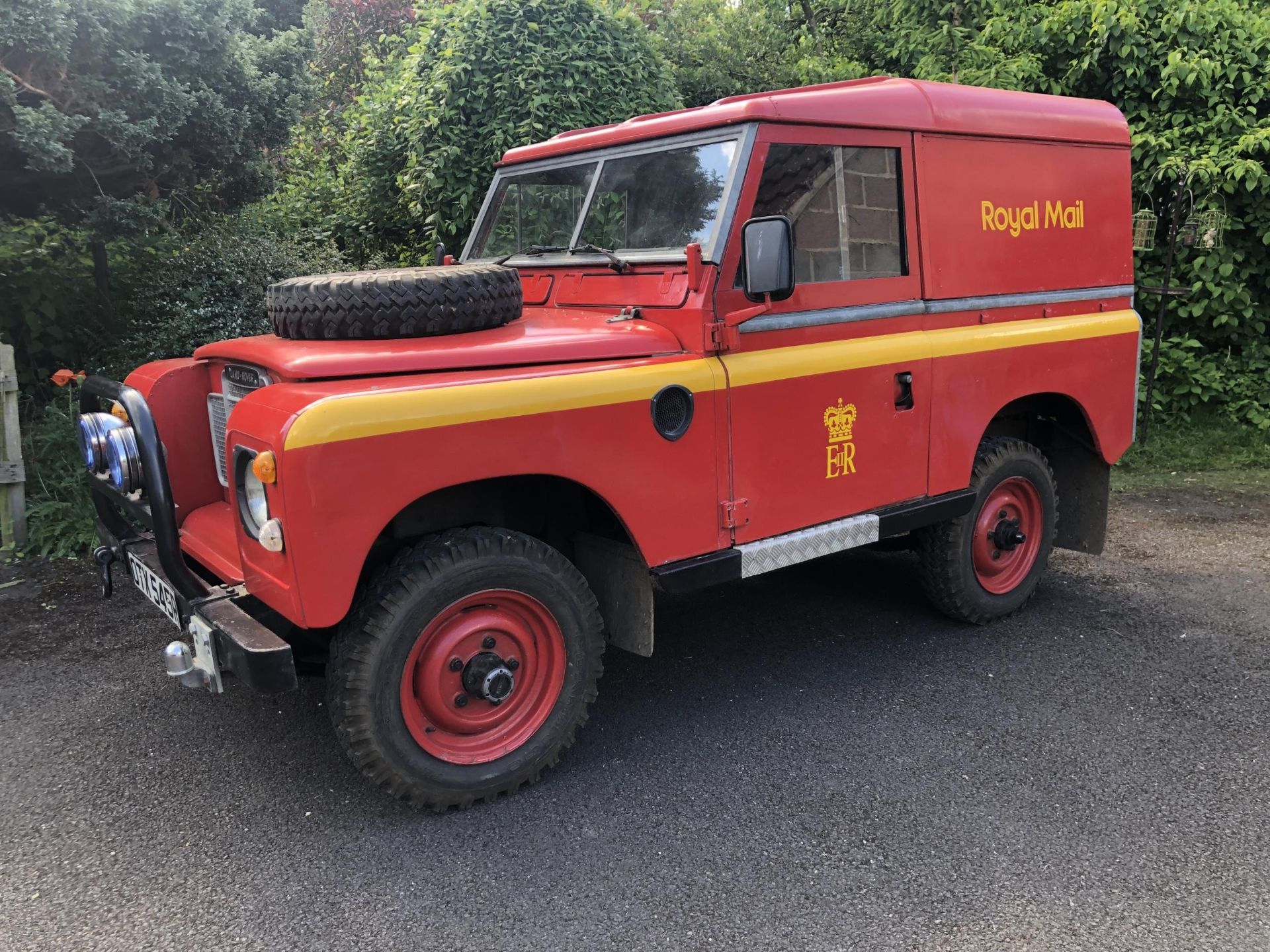 1977 Land Rover 88 Series III Royal Mail Recovery Vehicle Registration number OTX 545R Chassis - Image 62 of 67