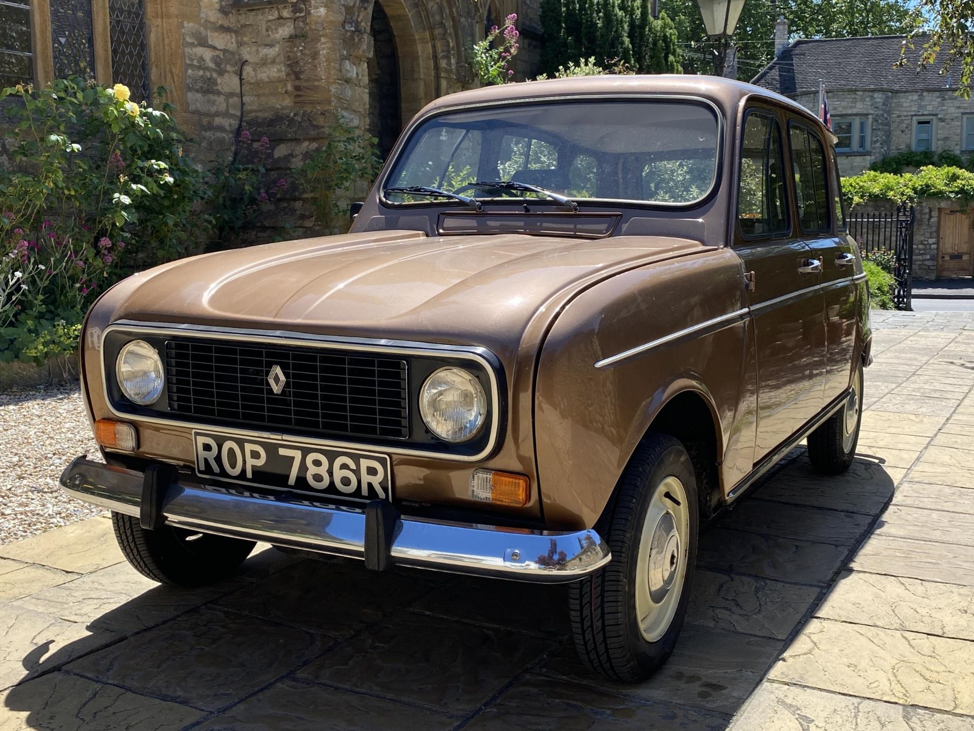 1977 Renault 4 TL Registration number ROP 786R Chassis number 0005660523 Engine number 546497 Bronze - Image 3 of 25