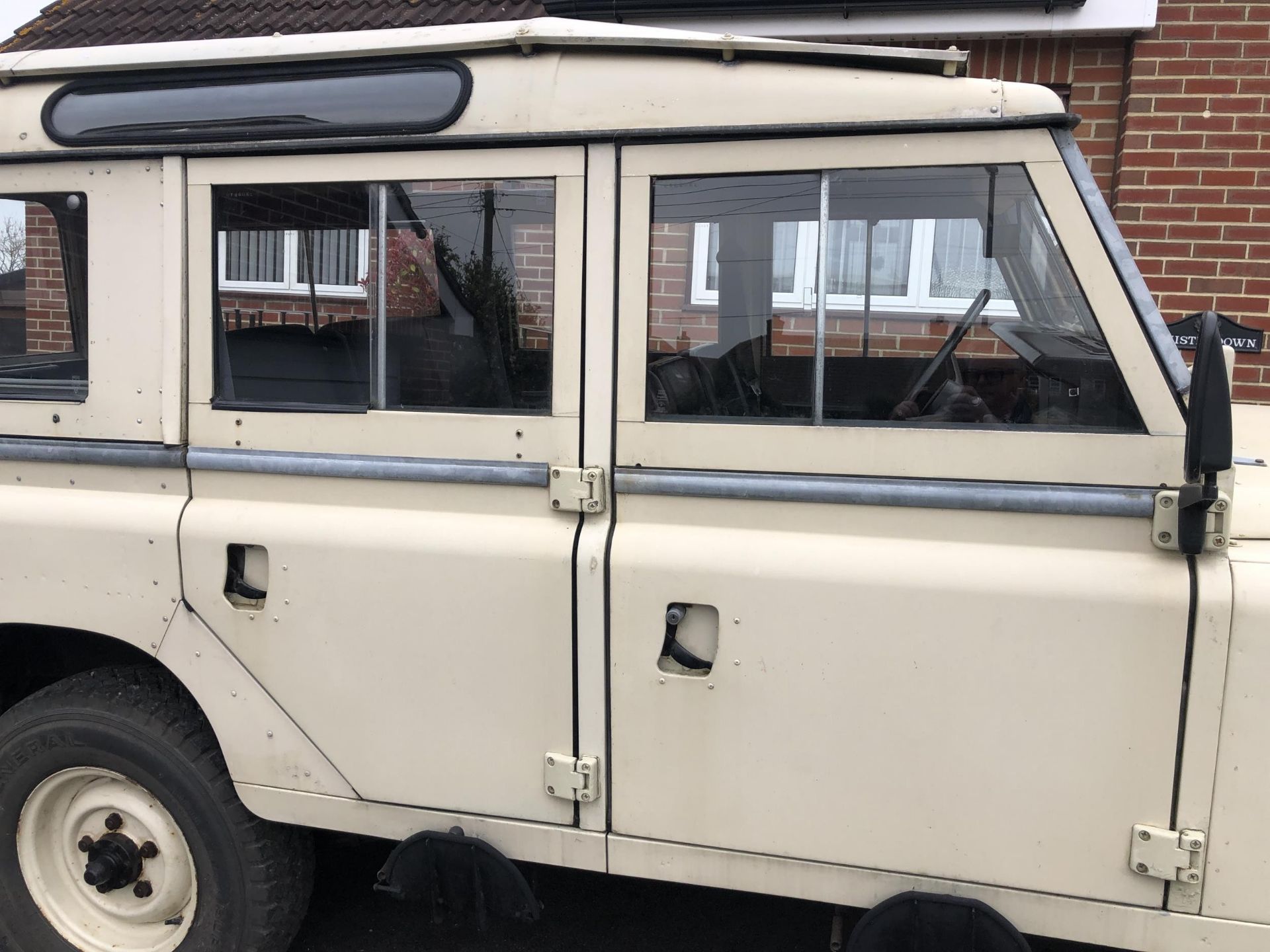 1973 Land Rover 109 Station Wagon Registration number OYB 606L Chassis number 93100787B Engine - Image 5 of 55