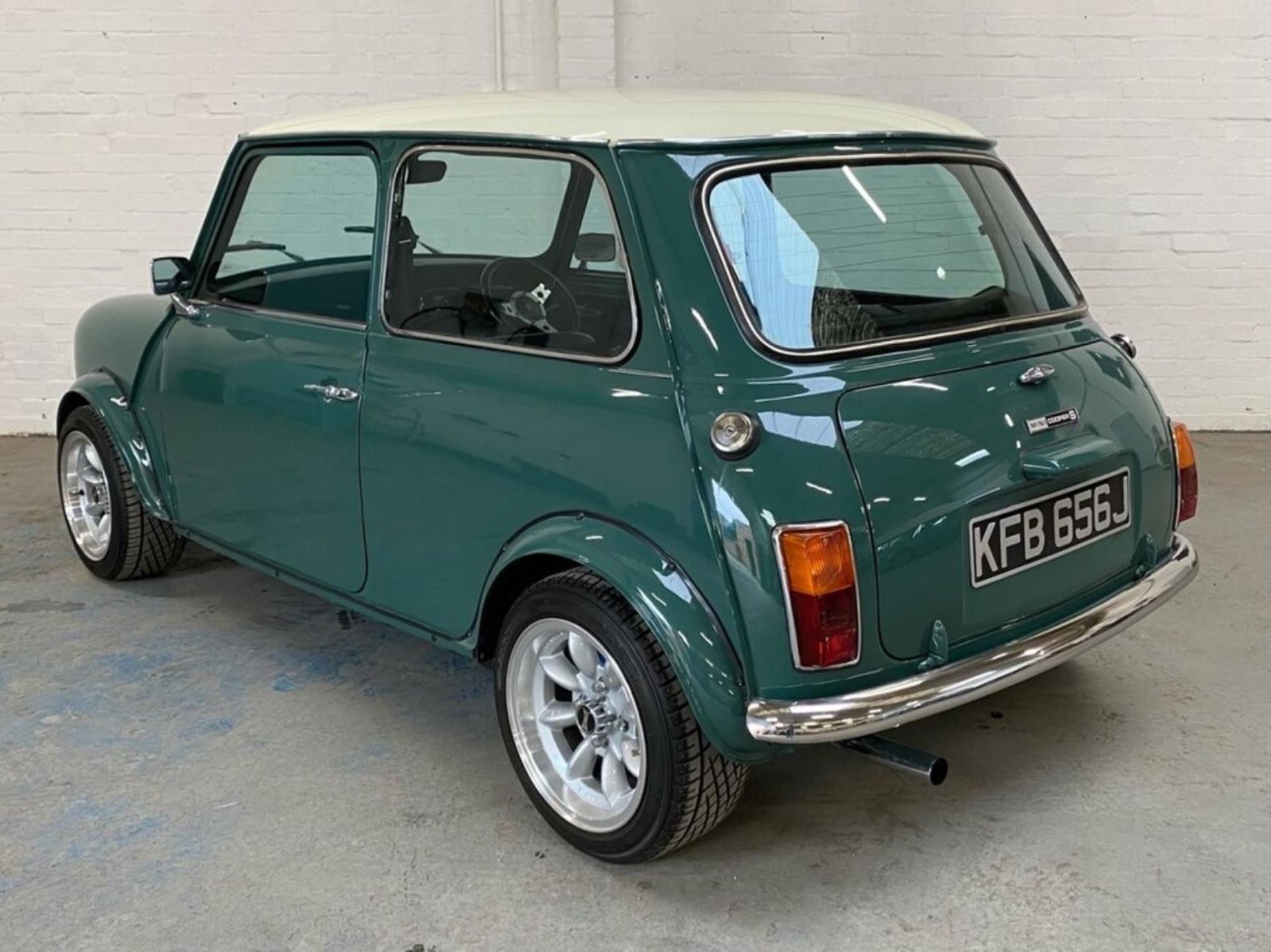 1971 Mini Cooper S Recreation Registration number KFB 656J Green with a white roof Black interior - Image 5 of 18