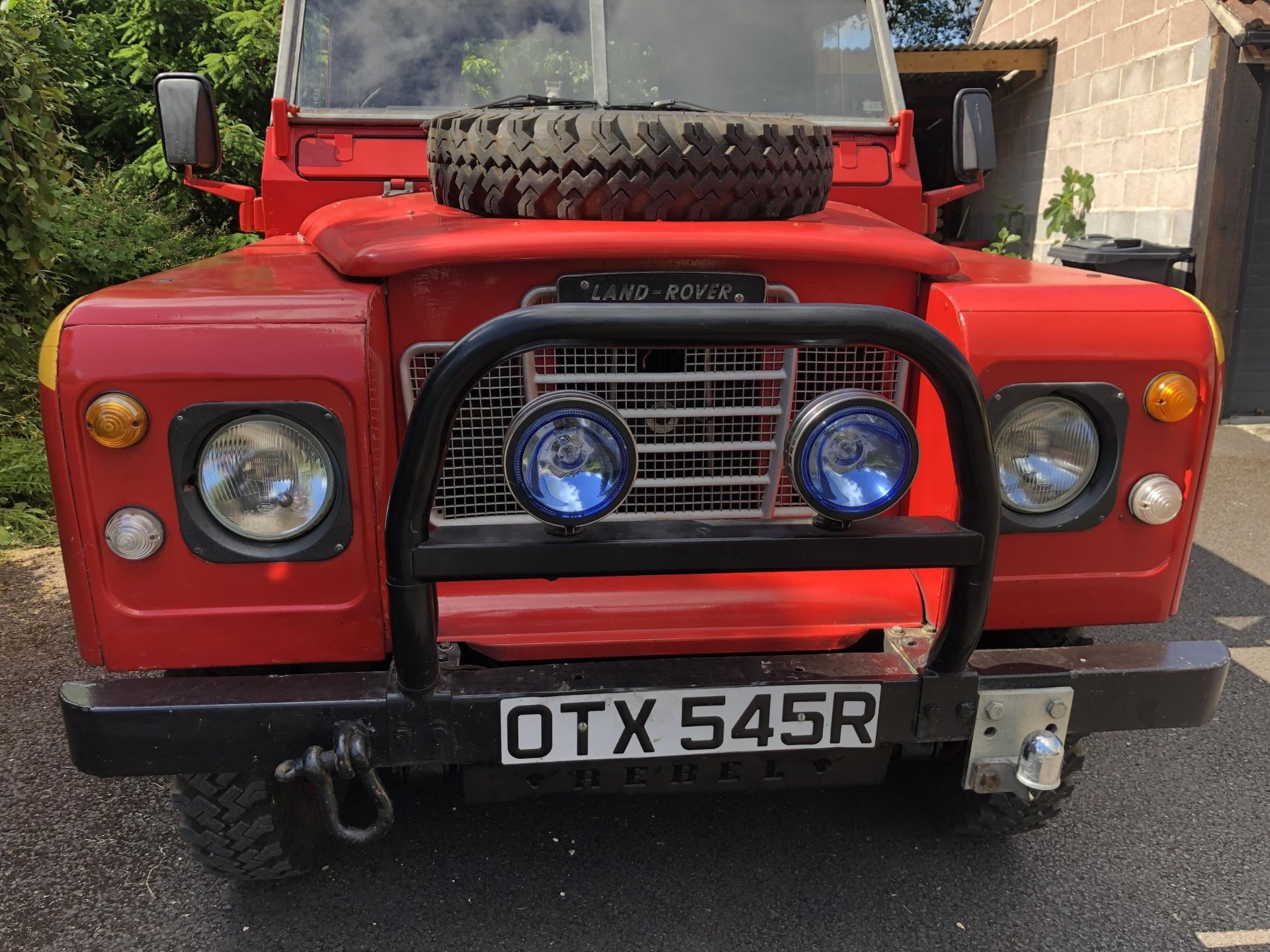 1977 Land Rover 88 Series III Royal Mail Recovery Vehicle Registration number OTX 545R Chassis - Image 27 of 67