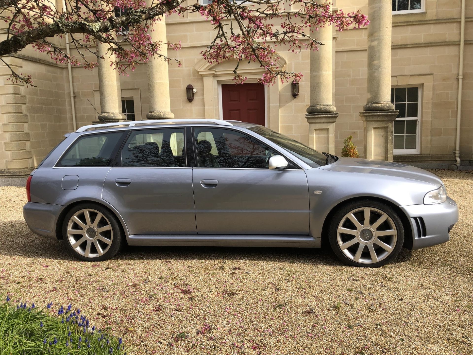 2000 Audi RS4 Avant B5 Registration number 42790 Chassis number WUAZZZ8DZ1N900940 Engine number - Image 2 of 46