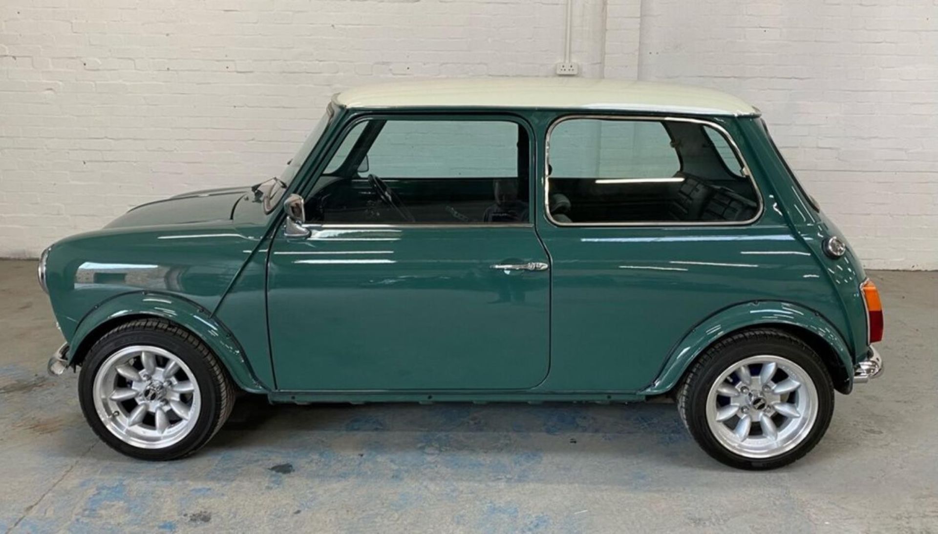 1971 Mini Cooper S Recreation Registration number KFB 656J Green with a white roof Black interior - Image 6 of 18