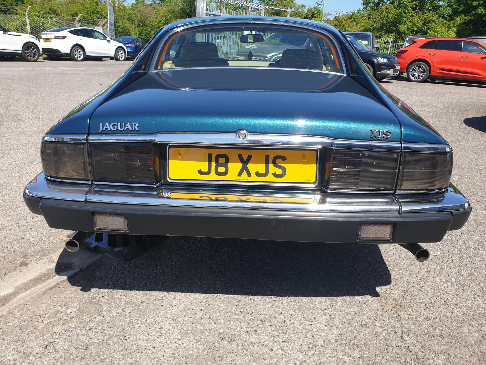 1991 Jaguar XJS Coupe 4.0 Registration number J8 XJS Kingfisher blue with a doeskin leather interior - Image 4 of 21