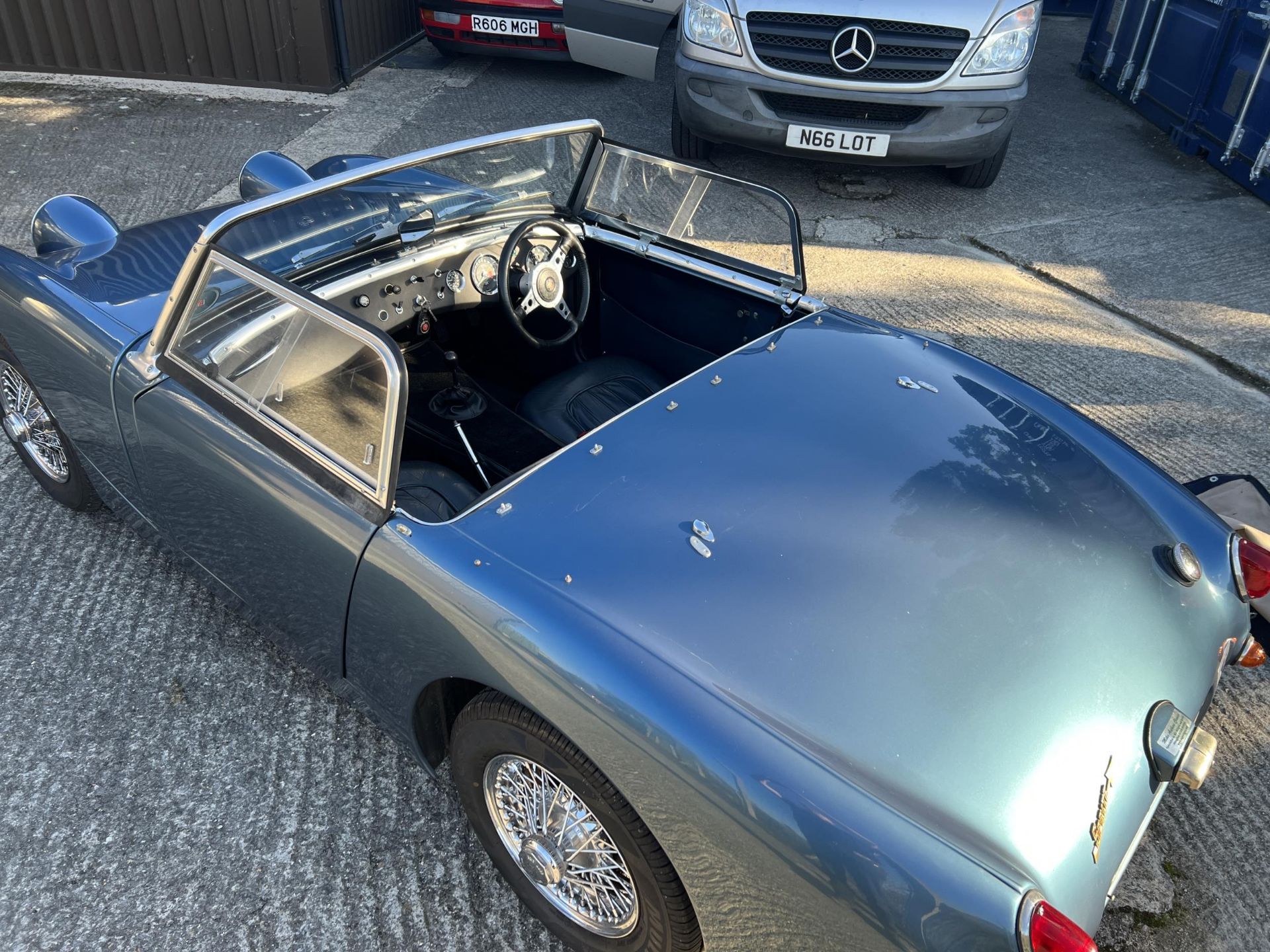 MG Midget (IoW Healey Frogeye Sprite)