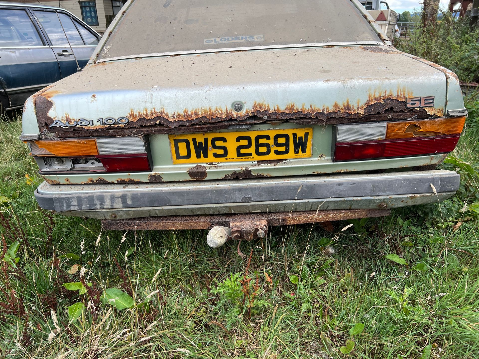 1980 Audi 100 GL5E Automatic Being sold without reserve Registration number DWS 269W Green Roof - Image 6 of 14