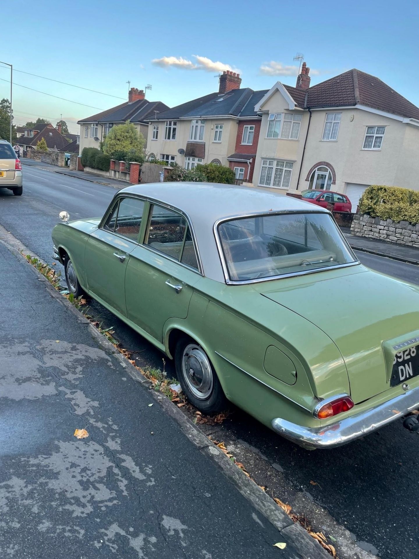 1963 Vauxhall Victor FB30 Registration number 8928 DN Green with grey leather interior Vauxhall - Image 7 of 13