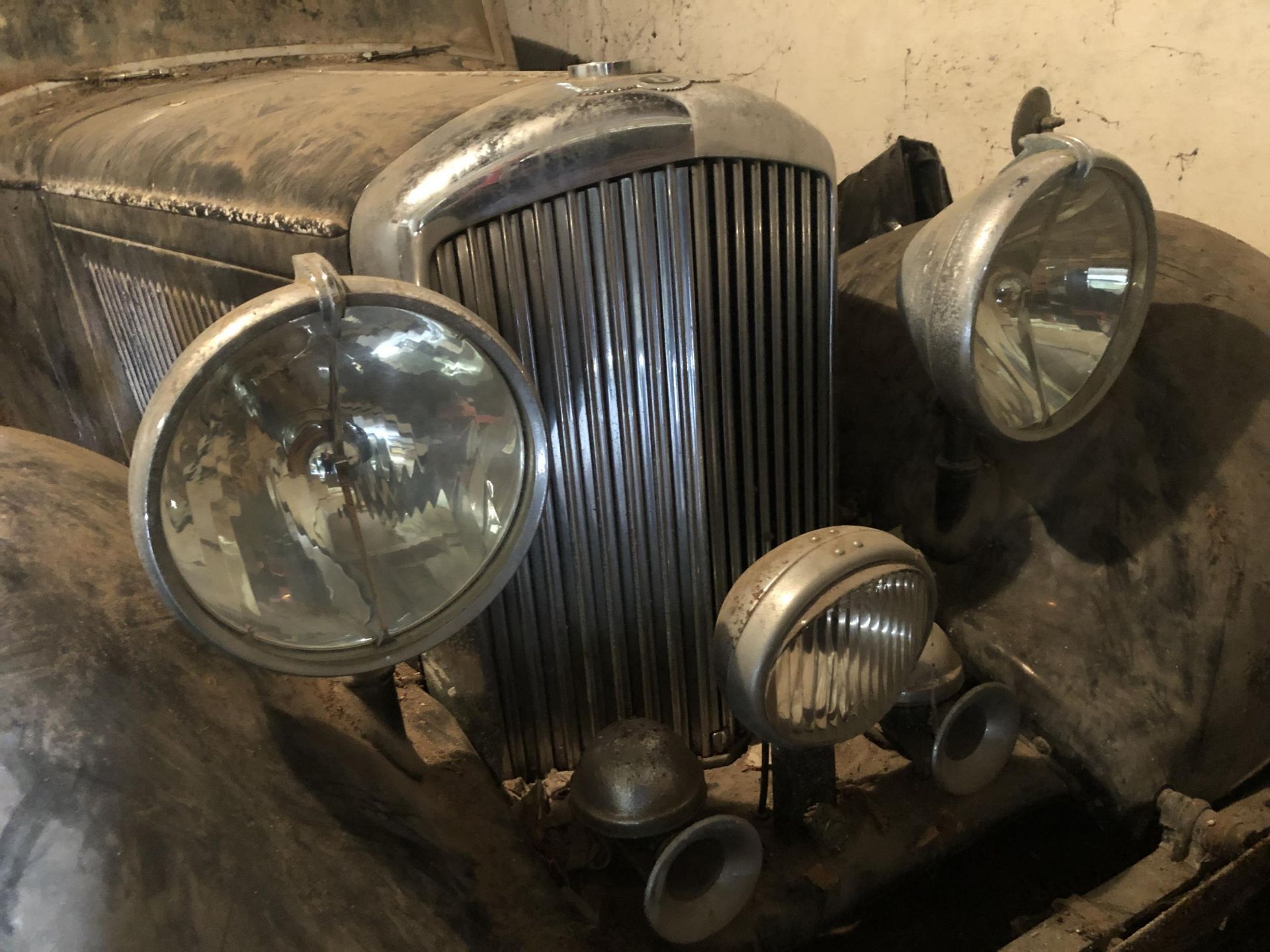 1935 Bentley 3.5 Litre Thrupp & Maberly DHC Registration number HDV 278 Chassis number B-8-DG - Image 13 of 141