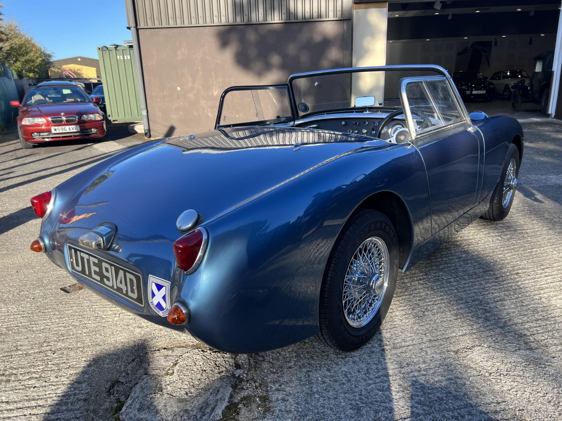 MG Midget (IoW Healey Frogeye Sprite) - Image 3 of 41