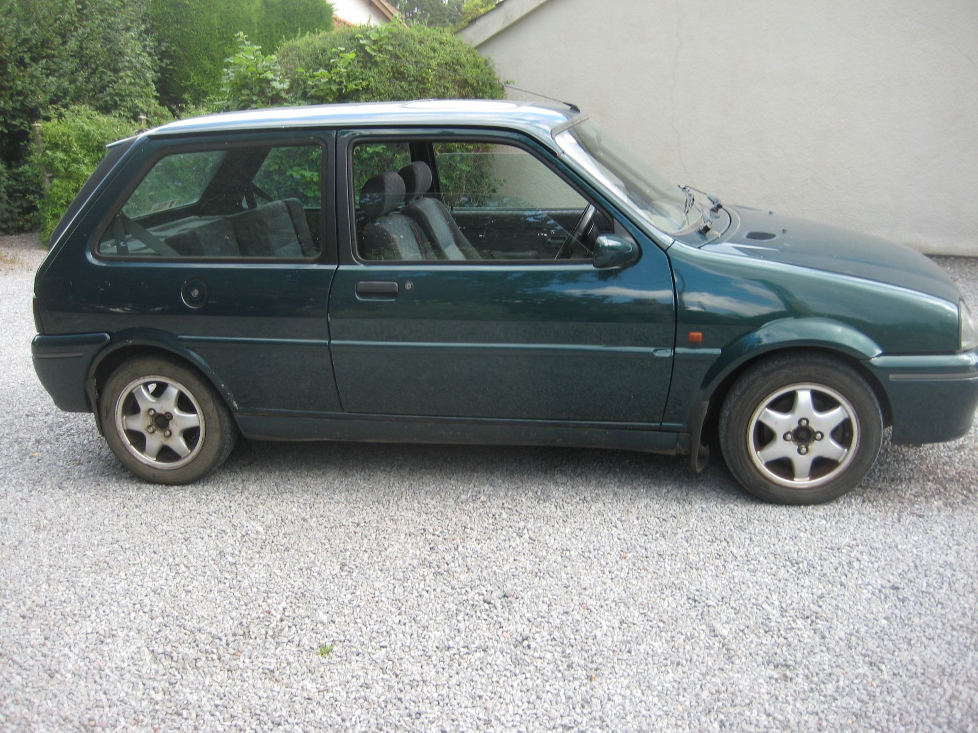 1995 Rover Metro GTA Being sold without reserve Registration number M909 ROE British Racing Green