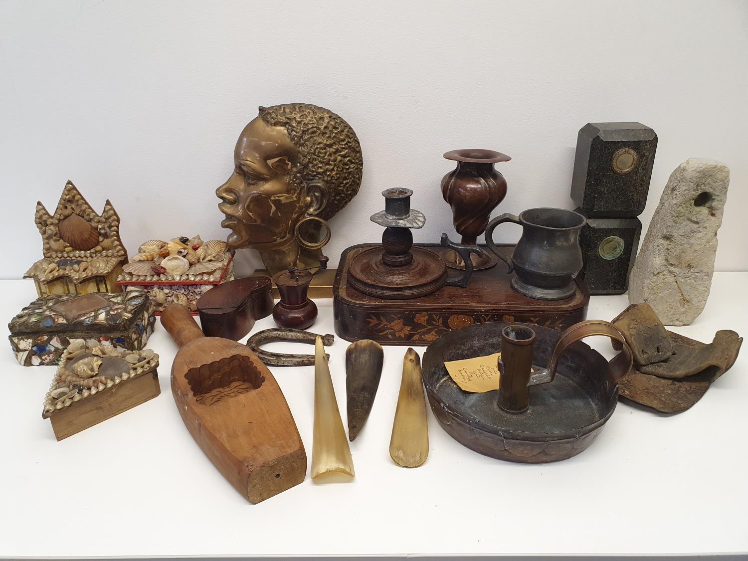 An oak and pewter chamberstick, a pair of wall lights, a modern set of urns, and assorted items ( - Image 2 of 4
