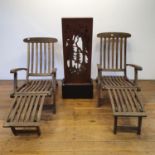 A pair of teak folding garden steamer chairs, and a modern water feature (3)