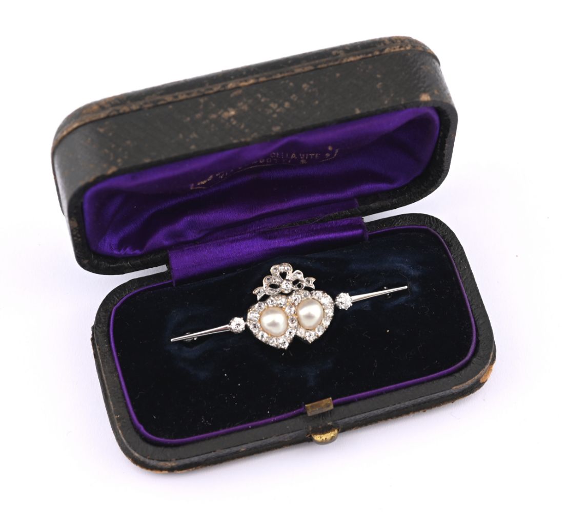 Silver, Jewellery & Watches Live & Online