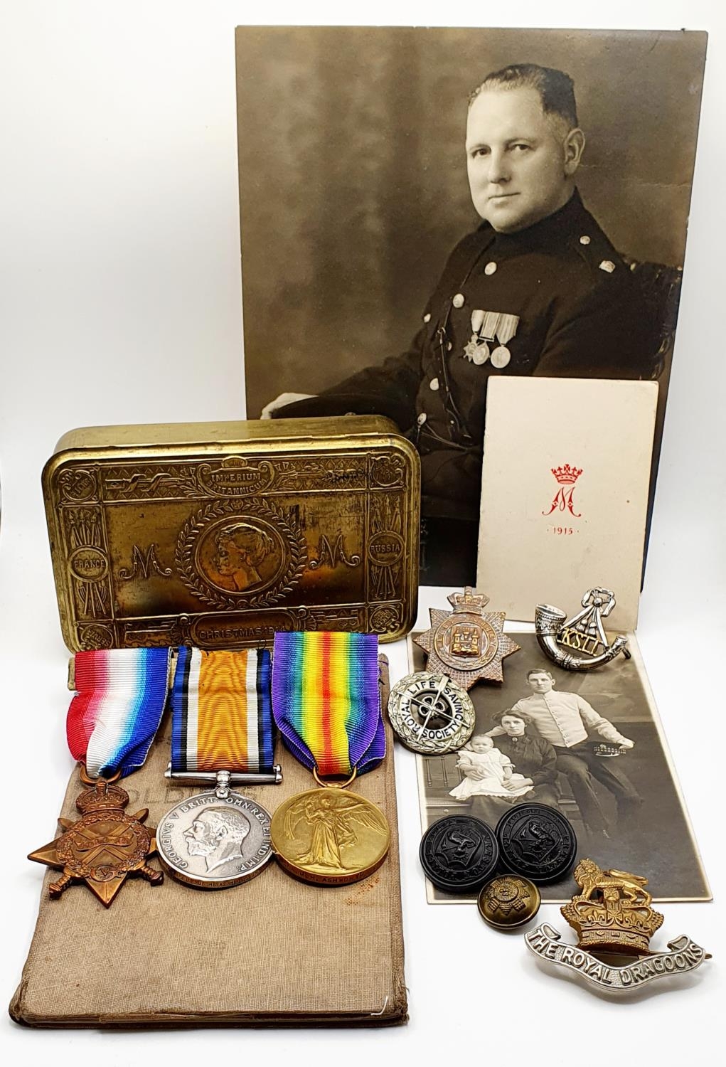 A 1914-15 trio, awarded to 11874 Pte J H Ashworth, Scots Guards, with a Soldiers Small Book, a